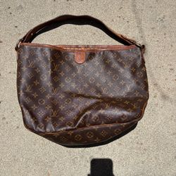 Louis Vuitton large purse