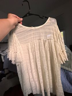 Clothes bundle- 4 items. Size large