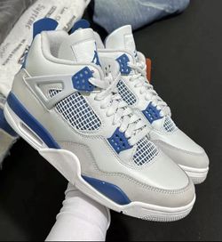 Jordan 4 Military Blue 