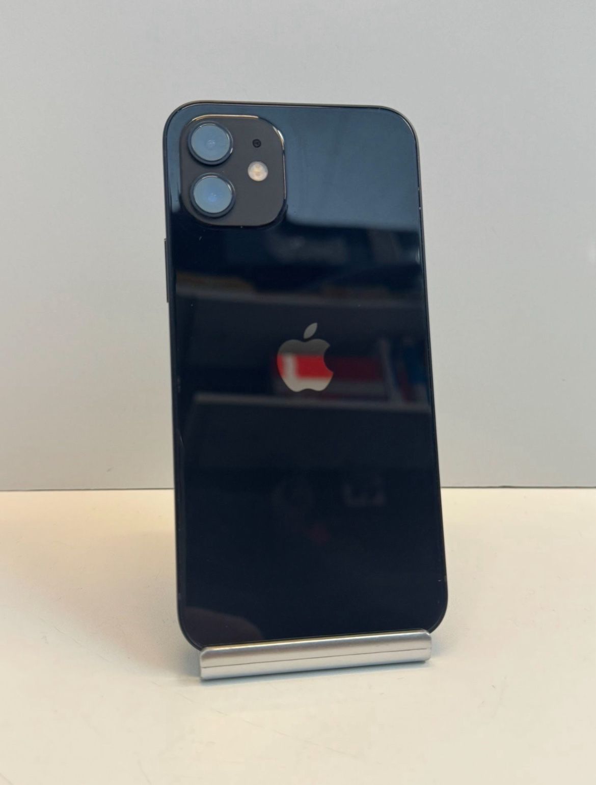 Iphone 12 64gb (unlocked)