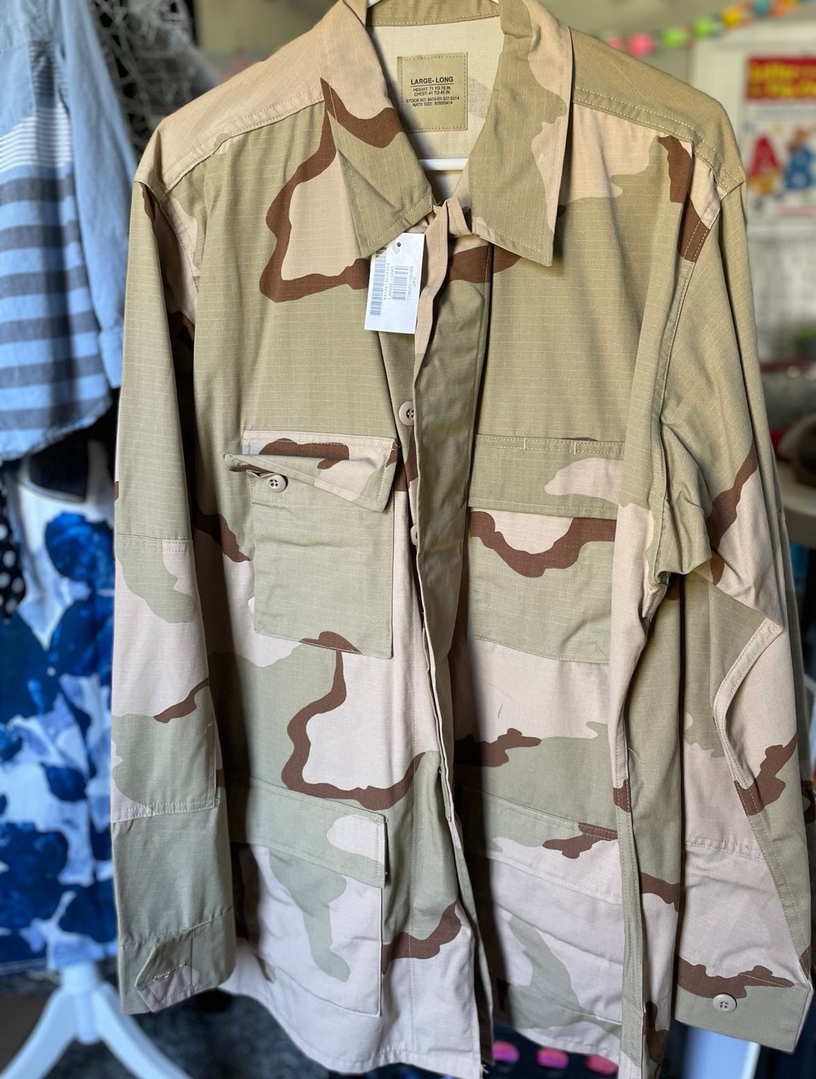US Army Military Combat Coat Men's Large-Long In Desert Camouflage Pattern, NEW! NWT