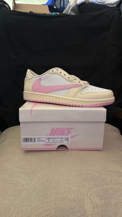 Nike Jordan 1 Travis Scott