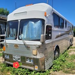 1973 Silver Eagle Motorhome Bus