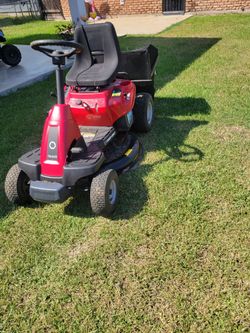 Riding lawnmower 250