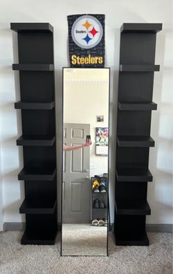 2 shelves and mirror