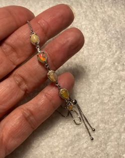 925-sterling silver bracelet featuring opals
