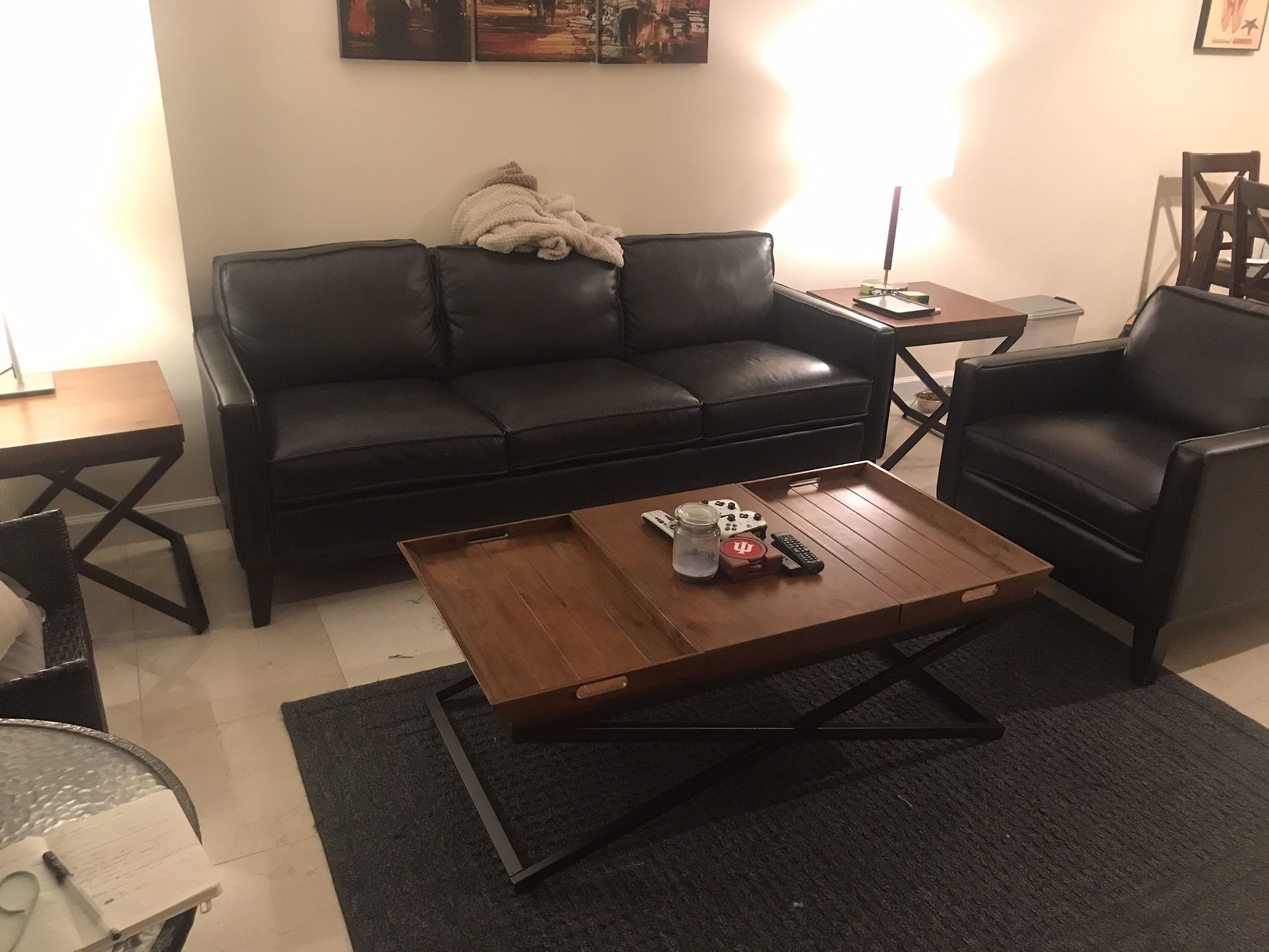 Living room set (Rooms to go) leather couch, chair, coffee table and 2 side tables