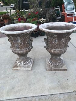 VINTAGE RESIN URN PLANTERS