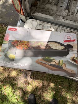 Dash Deluxe Everyday Electric Griddle, Removable Nonstick Plate, Black