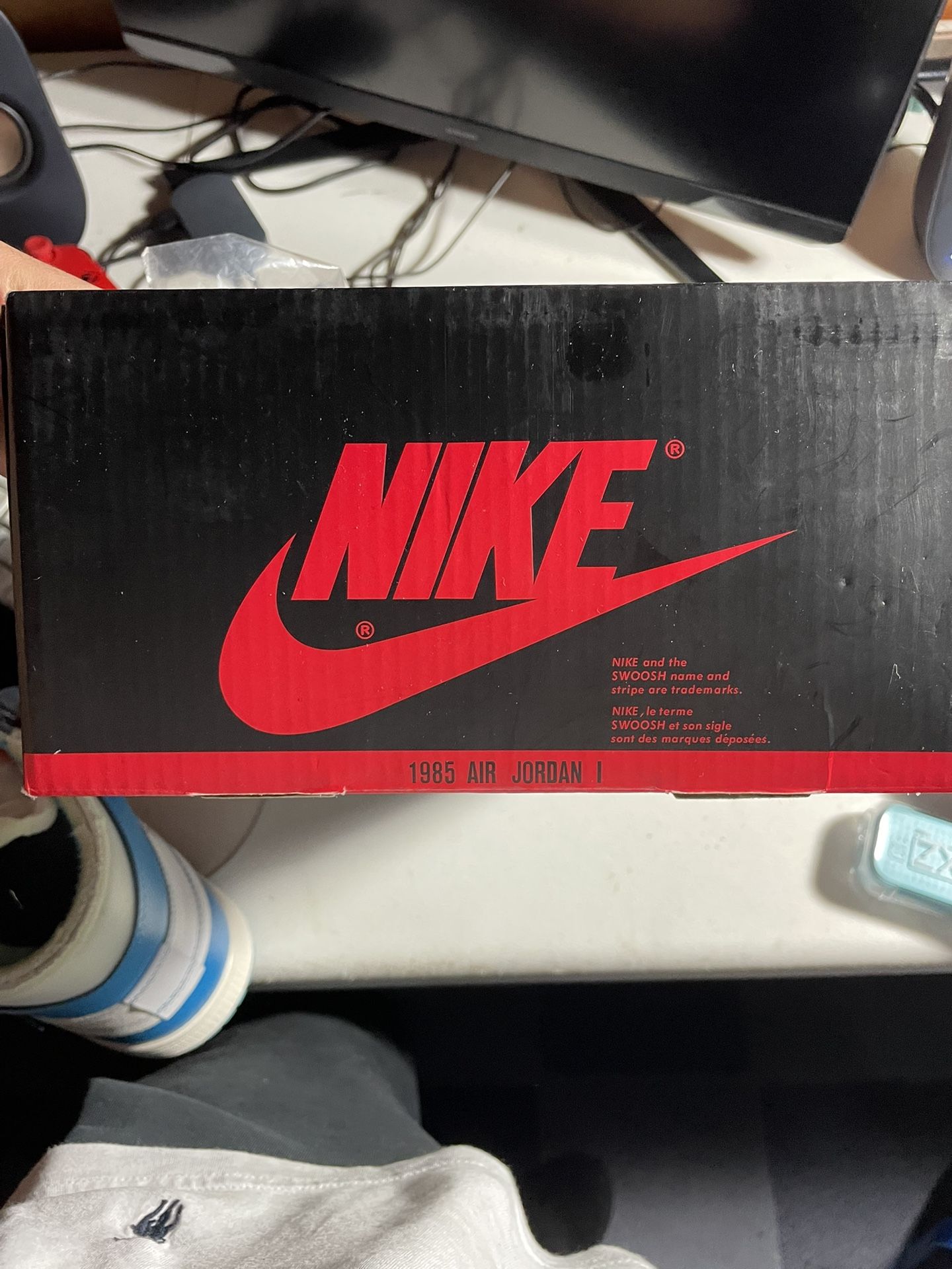 Off white Jordan 1
