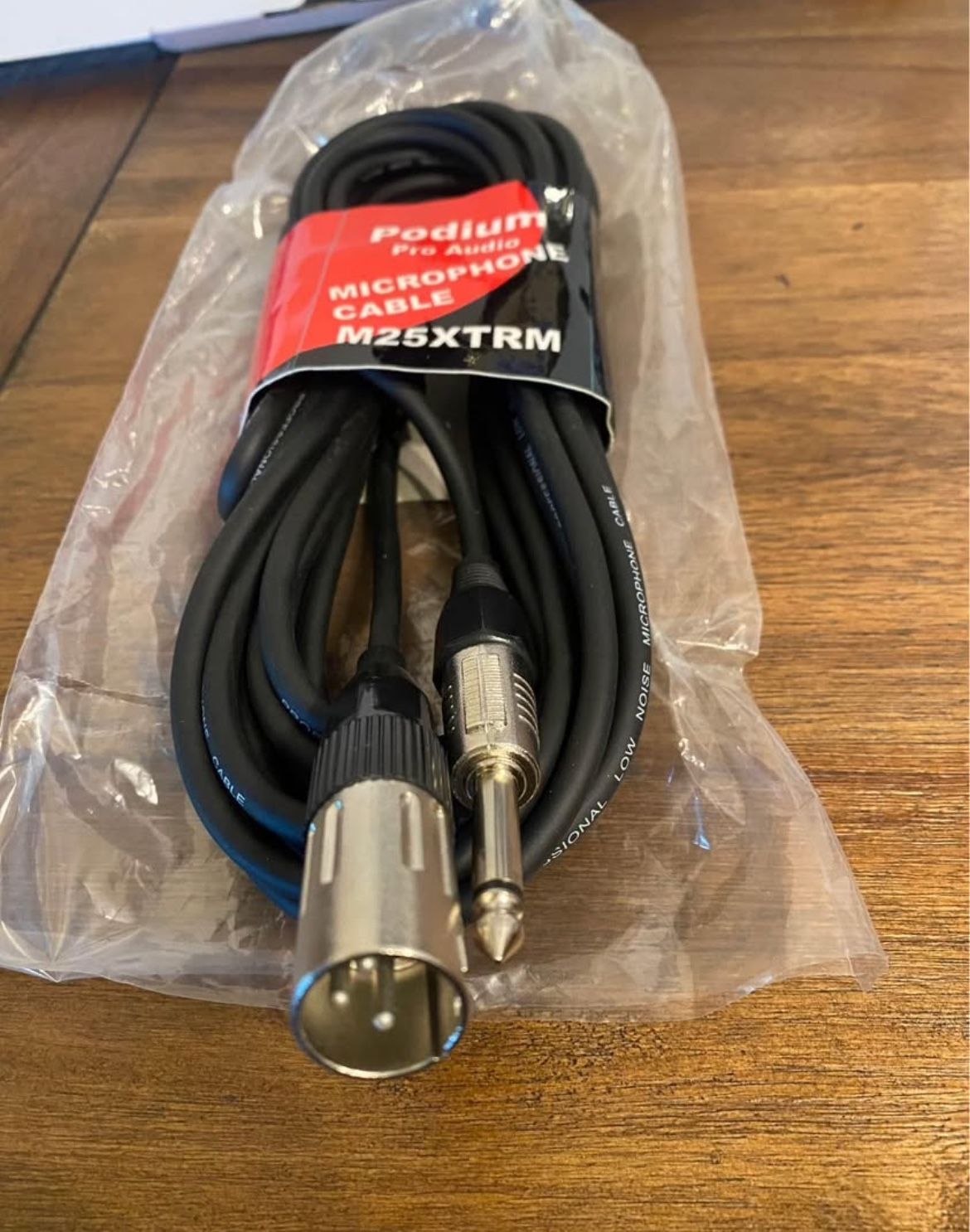 Podium Pro audio microphone Cable 1/4 jack to XLR Male