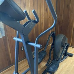 Gym Quality Elliptical Machine