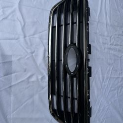 Hyundai sonata upper grill year 2015-2017