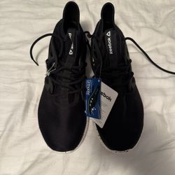 Women’s Reebok Shoes 