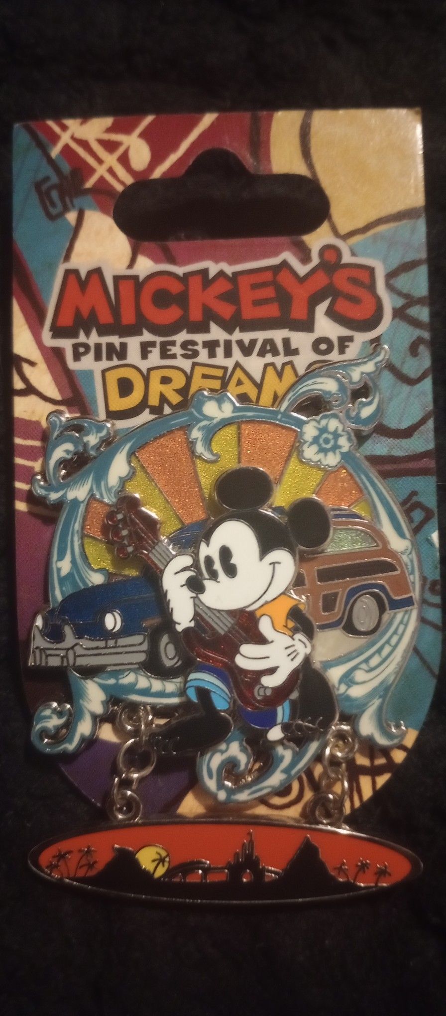 Disney Pin - Mickey's Festival of Dreams - Mickey Mouse - Surfing - Music