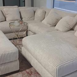 Lindyn Ivory Modular Like Cloud Sectional Sofa With Chaise /P
