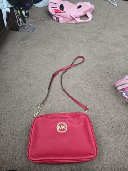Red Purse