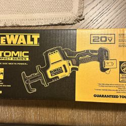 NEW DeWalt 20V MAX ATOMIC DCS369B Reciprocating Saw (Tool Only)