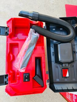 Milwaukee 18V 2 Gal. Cordless Wet/Dry Vacuum (TOOL ONLY)