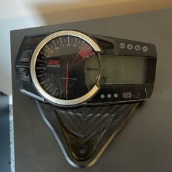 Suzuki GSXR 600 Cluster 