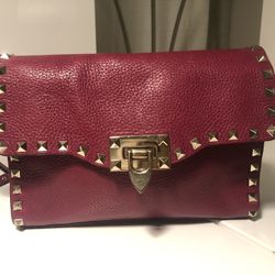 Valentino Garavani Grainy Cross Body 