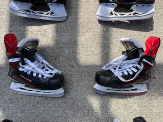 Bauer Vapor X5 Pro Youth Hockey Skates Size 13.5