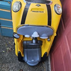 Mini Cooper Ride On vehichle 