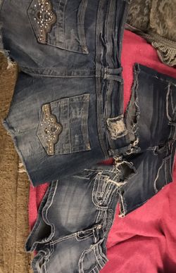 Women shorts size 9 or L