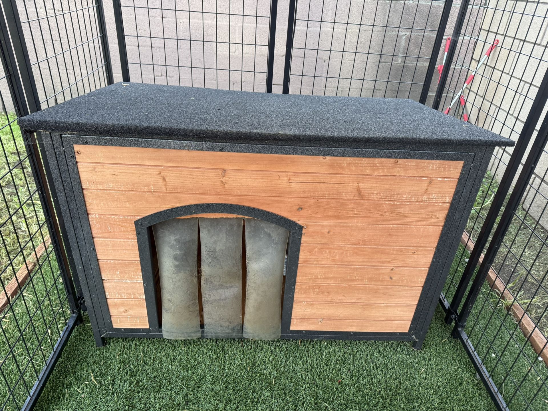 Dog House