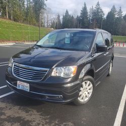 2016 Chrysler Town & Country