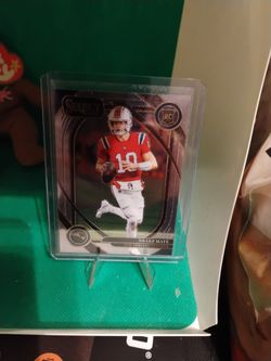 Rookie Drake Maye