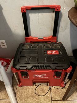 Milwaukee Packout