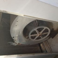 Used Evaporative Air Conditioner 6500 Cfms