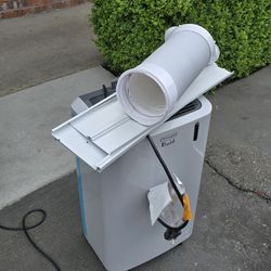 Like New Condition 12k Btu Delonghi Pinguino Portable Ac  Unit For 500 Sqft With Remote 