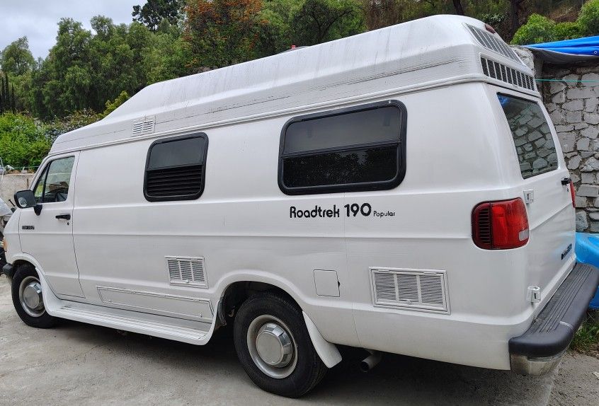 1994 Dodge Ram Road trek 3500 Road trek Popular fully loaded