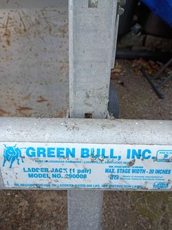 Green Bull Ladder Jack Pair Model 290008