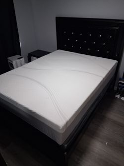 Queen Size Mattress Memory foam
