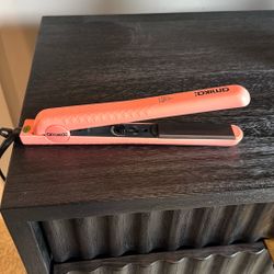 Amika Flat Iron Like New  