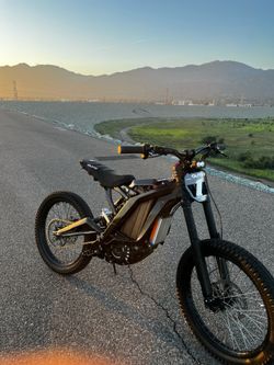 Surron LBX (read description )