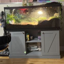 75 Gallon Fish Tank With Stand. 