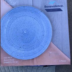 Dinner Plates 