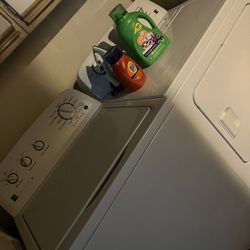 KENMORE WHITE Washer & Dryer 
