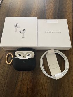 Apple AirPods 3rd Generation W/ Charging Case