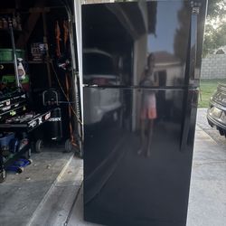 Kenmore Refrigerator 