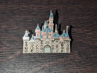 Disneyland Resort '08 Jeweled Sleeping Beauty Castle Pin