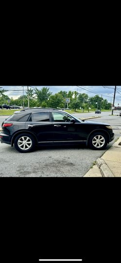 2005 Infiniti Fx35