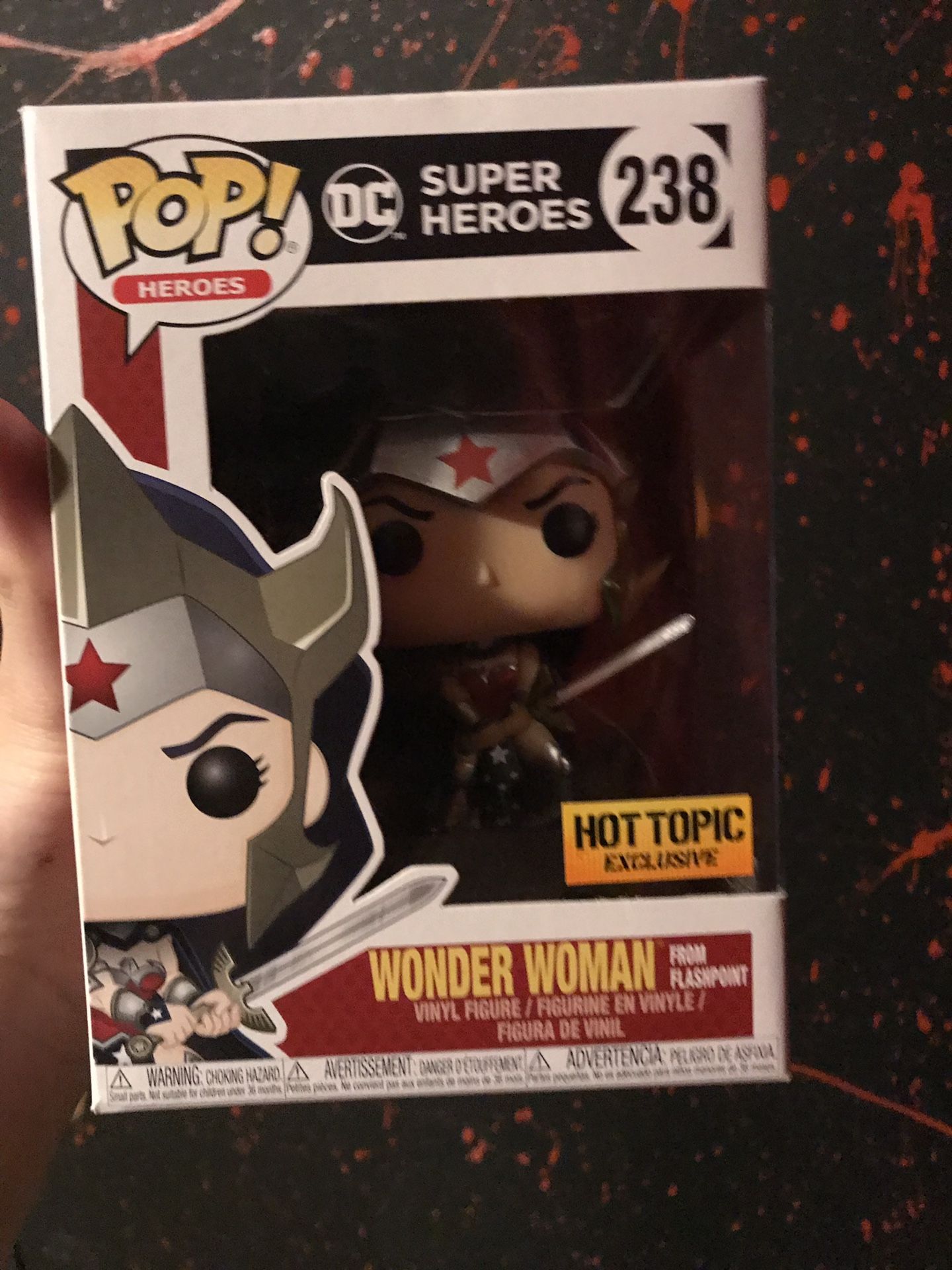 Wonder Woman Flashpoint Hot topic exclusive (mint)