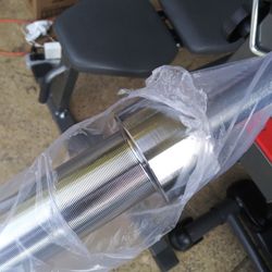 7ft Olympic barbell with clips