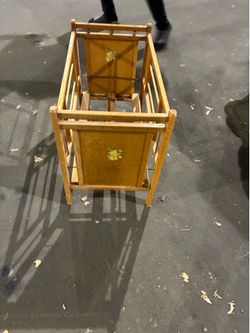 1950’s doll cradle