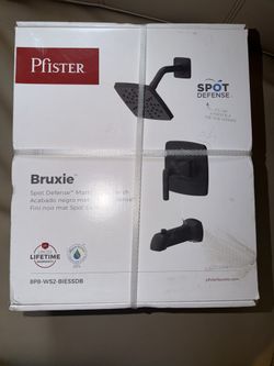 Pfister Bruxie 1-Handle 1-Spray Tub and Shower Faucet 1.8 GPM in Spot Defense Matte Black